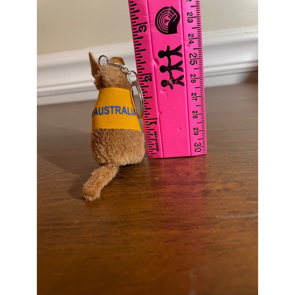 Vintage Plush Kangaroo Keychain I Love Australia Souvenir Brown Yellow Vest 2.5" - Picture 6 of 6